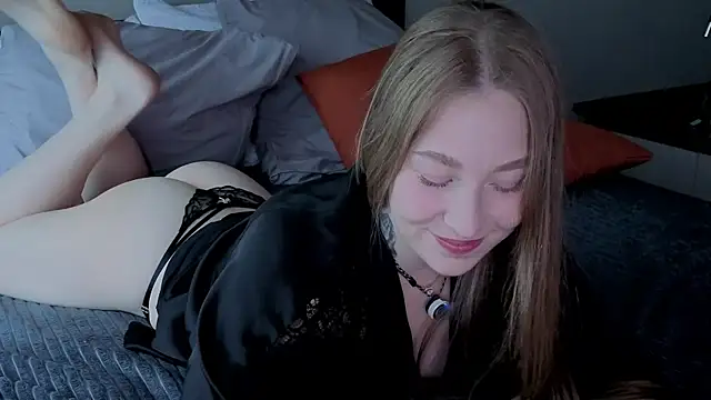 ShowmeYourfetish online show from 06-11-26, 05:37