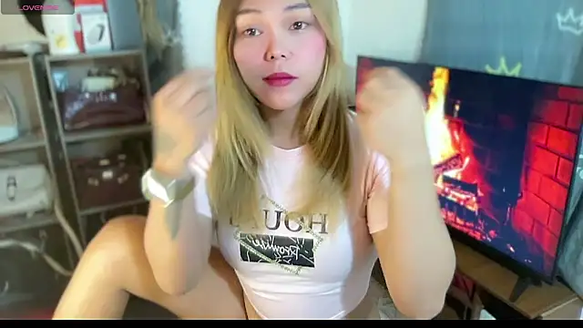 hannaBaby lisyos11 online show from 05-22-26, 10:19