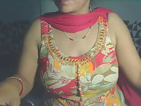 Snapshot of Hotty_Bhabhi1 chatting on 05-26-26, 05:05 Hotty Bhabhi1 online show from 05-26-26, 05:05