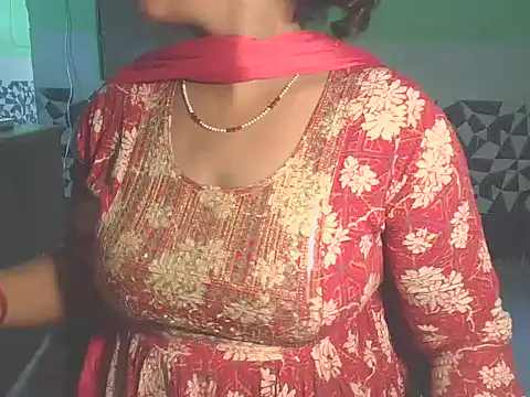 Snapshot of Hotty_Bhabhi1 chatting on 05-09-26, 05:33 Hotty Bhabhi1 online show from 05-09-26, 05:33