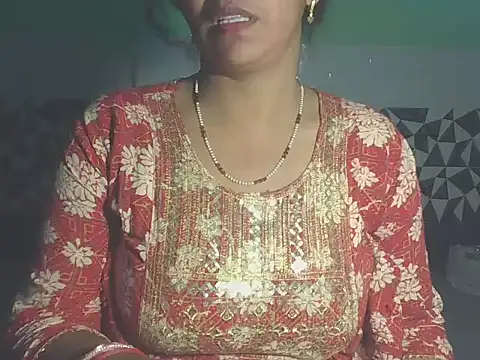 Snapshot of Hotty_Bhabhi1 chatting on 05-30-26, 05:36 Hotty Bhabhi1 online show from 05-30-26, 05:36