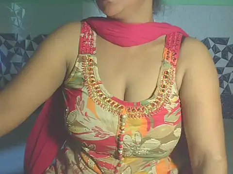 Snapshot of Hotty_Bhabhi1 chatting on 05-22-26, 05:27 Hotty Bhabhi1 online show from 05-22-26, 05:27