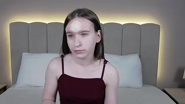 MarliinNova online show from 05-10-26, 04:16