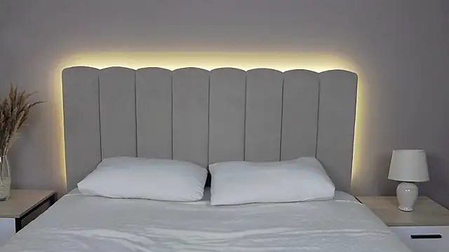 MarliinNova online show from 05-20-26, 04:53