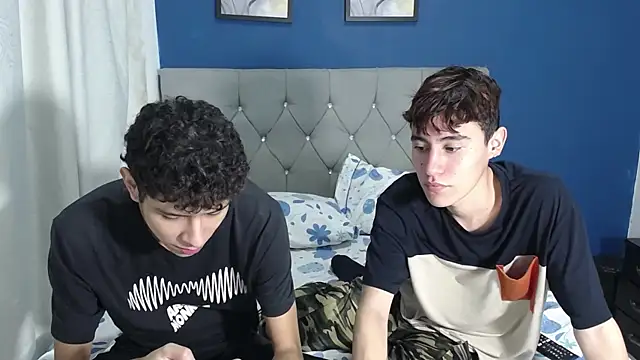 Thiago And Gael online show from 07-11-26, 12:22