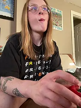 skyerose11 online show from 04-21-26, 11:44