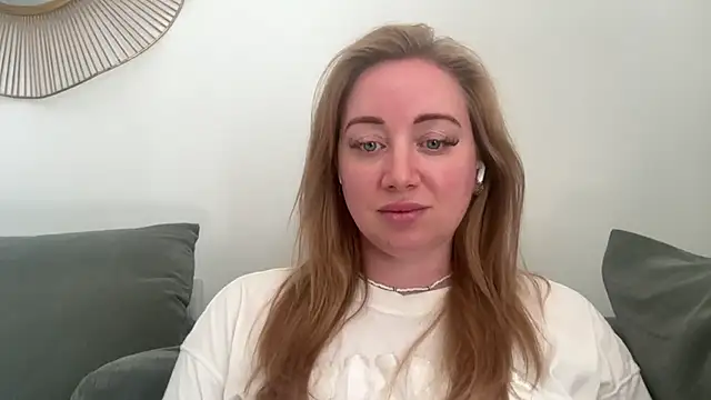 Snapshot of arielsweetieee chatting on 07-03-26, 08:54 arielsweetieee online show from 07-03-26, 08:54