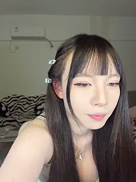 Snapshot of nide-baby chatting on 05-11-26, 04:04 nide-baby online show from 05-11-26, 04:04