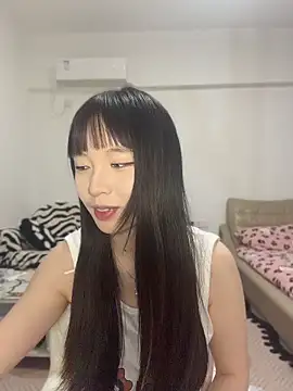 Snapshot of nide-baby chatting on 05-17-26, 04:18 nide-baby online show from 05-17-26, 04:18