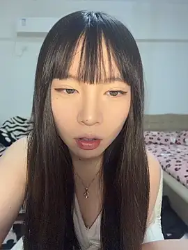 Snapshot of nide-baby chatting on 05-26-26, 02:20 nide-baby online show from 05-26-26, 02:20
