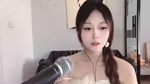 KiKi-011 online show from 05-24-26, 06:13