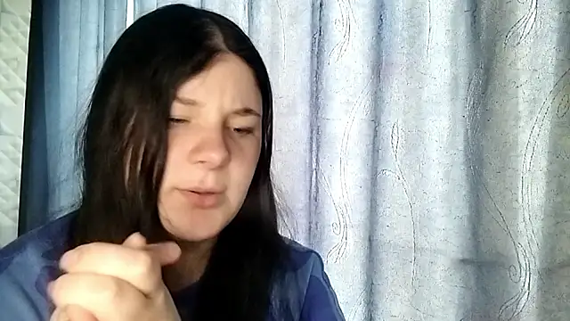 BeatriceMolands online show from 05-10-26, 12:20