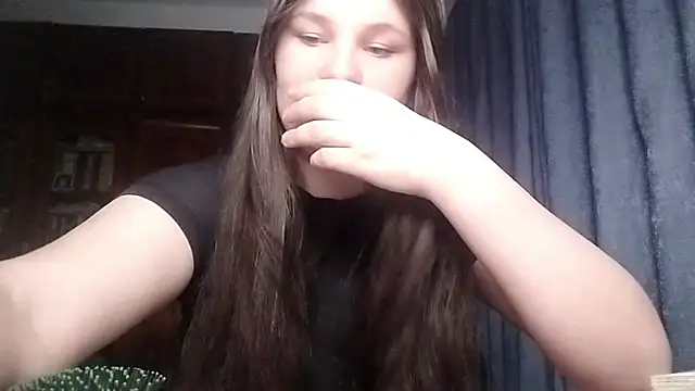 BeatriceMolands online show from 04-22-26, 06:36