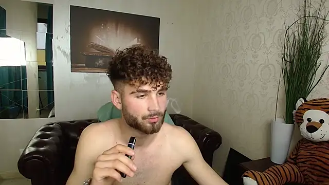 KyloEast online show from 05-20-26, 04:59