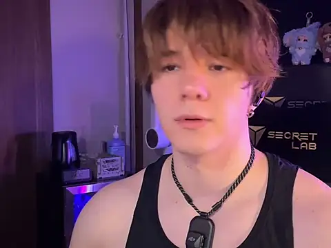 Lust 0 online show from 04-30-26, 04:25