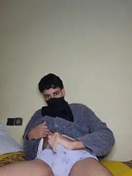 Snapshot of arabic_boy_hot chatting on 04-19-26, 05:58 arabic boy hot online show from 04-19-26, 05:58