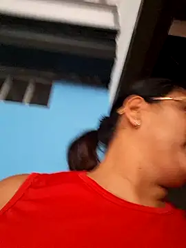 Snapshot of Samanta-42 chatting on 06-07-26, 11:26 Samanta-42 online show from 06-07-26, 11:26