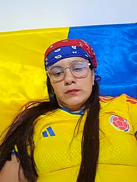 Snapshot of Samanta-42 chatting on 07-03-26, 11:33 Samanta-42 online show from 07-03-26, 11:33