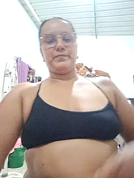 Snapshot of Samanta-42 chatting on 04-29-26, 12:15 Samanta-42 online show from 04-29-26, 12:15