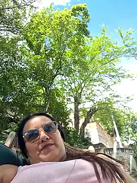 Snapshot of Samanta-42 chatting on 05-24-26, 06:41 Samanta-42 online show from 05-24-26, 06:41