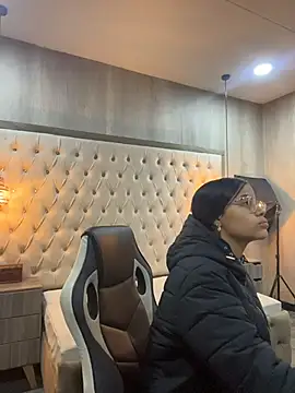 Susan Voltaire online show from 05-19-26, 11:06
