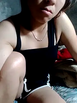Zara-Lina online show from 05-15-26, 10:41