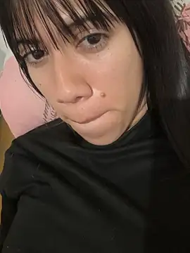Snapshot of drea-an chatting on 05-08-26, 02:59 drea-an online show from 05-08-26, 02:59