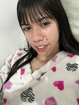 Snapshot of drea-an chatting on 05-10-26, 03:36 drea-an online show from 05-10-26, 03:36