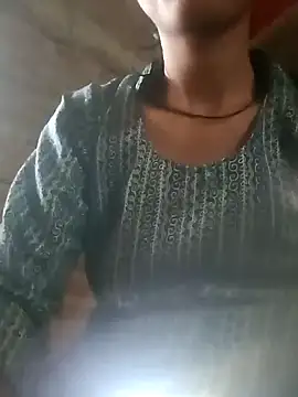 Snapshot of Kanika_kumari01 chatting on 04-18-26, 10:39 Kanika kumari01 online show from 04-18-26, 10:39