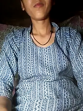 Snapshot of Kanika_kumari01 chatting on 04-18-26, 08:53 Kanika kumari01 online show from 04-18-26, 08:53