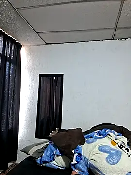 Backdoor Newbie online show from 05-06-26, 06:01