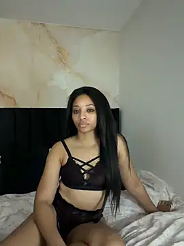 Kira-blazee online show from 04-17-26, 07:06