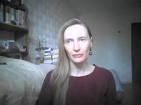 LunaBelle8 online show from 05-10-26, 02:52