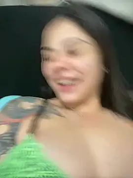 Snapshot of Livia-cortez chatting on 05-25-26, 12:26 Livia-cortez online show from 05-25-26, 12:26