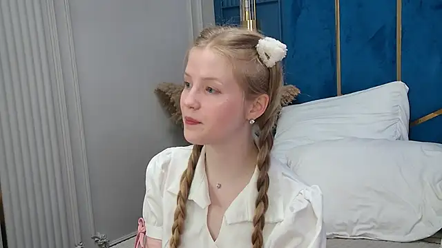LilianHowards online show from 05-24-26, 09:42