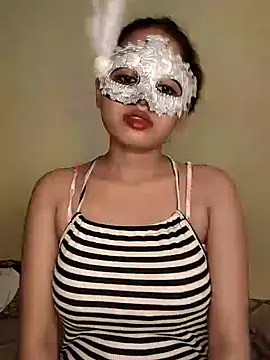 couple hot43 online show from 04-22-26, 04:47