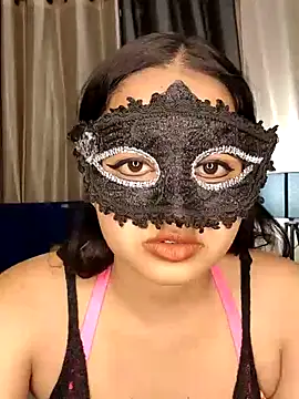 couple hot43 online show from 05-27-26, 04:25