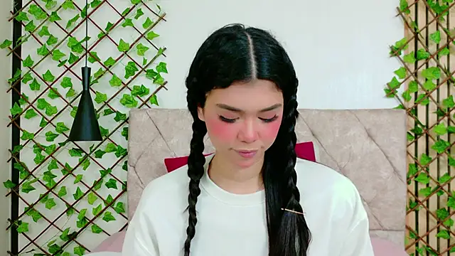 Nathy Pelaez online show from 05-13-26, 11:17