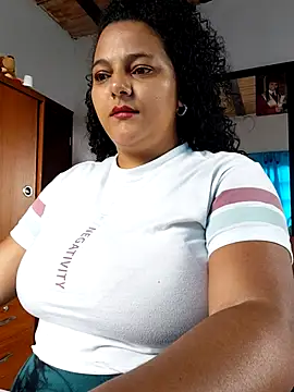 manuboobss online show from 04-24-26, 08:55