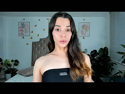 bella grego online show from 04-17-26, 11:07