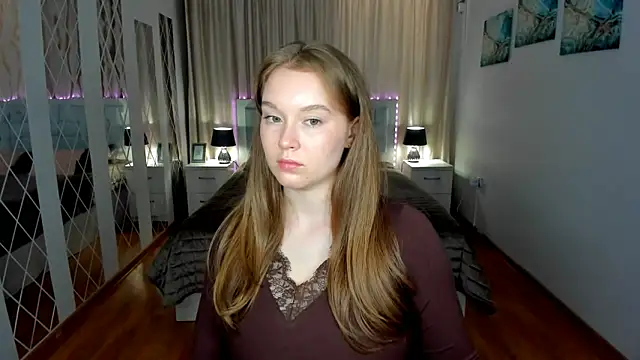 ValeriSunny online show from 06-18-26, 02:22