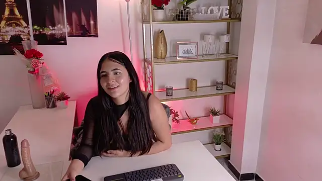 Maggiee 1 online show from 06-04-26, 07:51