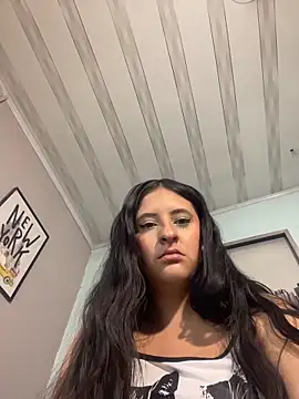 Maggiee 1 online show from 05-09-26, 01:25