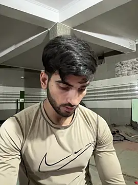 aarav chaudhary007 online show from 04-18-26, 04:04