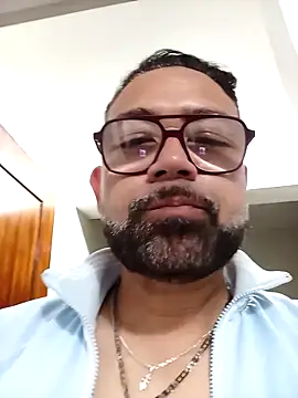 CarlossexVen online show from 04-23-26, 04:41