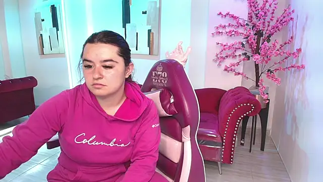 Anya Volke online show from 05-15-26, 07:23