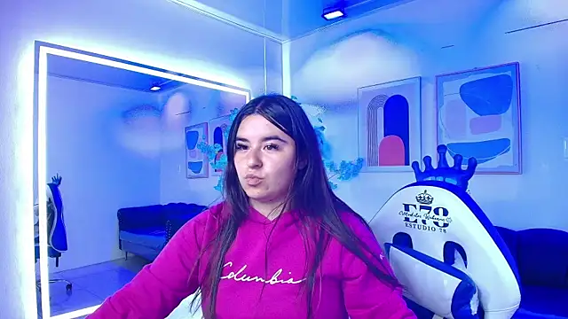 Anya Volke online show from 04-30-26, 07:54