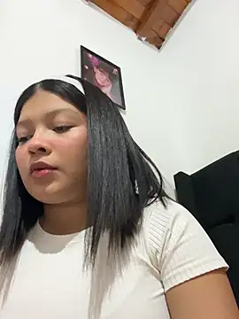 Snapshot of Abby_Coper1 chatting on 07-17-26, 03:37 Abby Coper1 online show from 07-17-26, 03:37