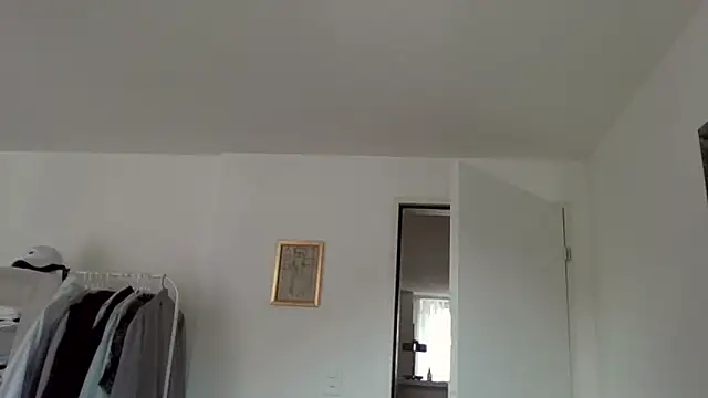 Thomster72 online show from 06-08-26, 12:38