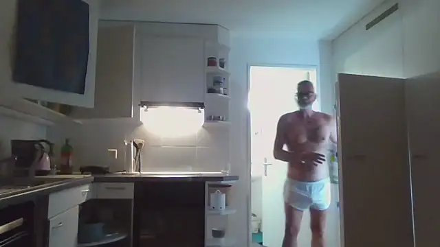 Thomster72 online show from 06-19-26, 08:14